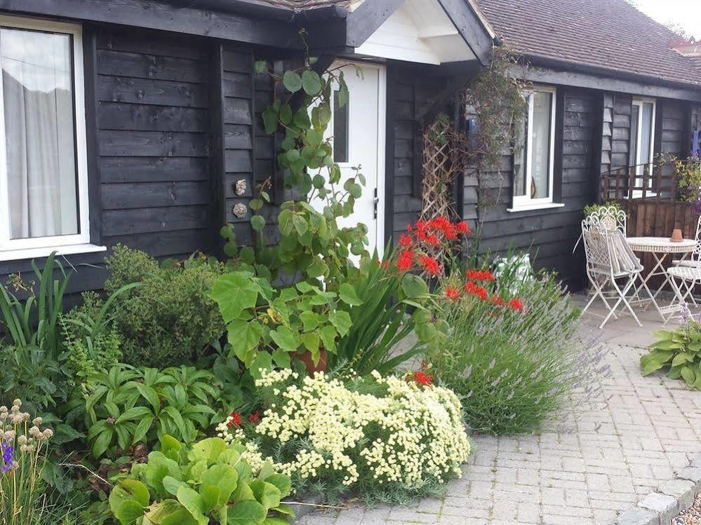 Stable Oak Cottages Maidstone Eksteriør billede